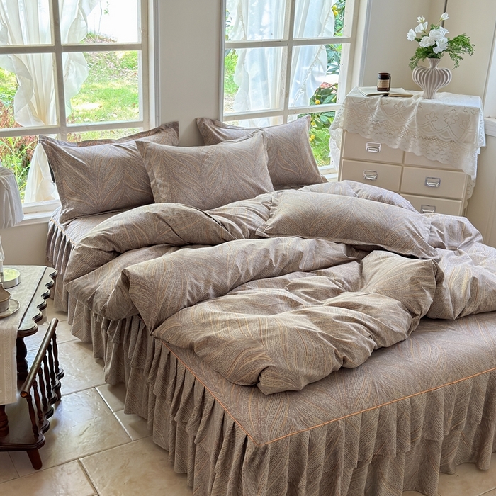 雨田家纺 2025新款亲肤棉印花床裙四件套-系列一 千山万水棕