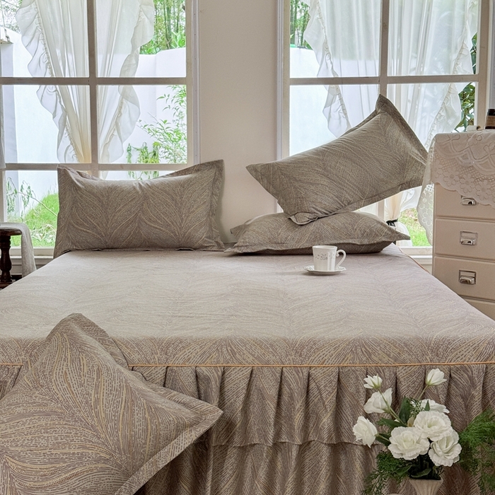 91家纺网 家纺一手货源 找家纺 雨田家纺 2025新款亲肤棉印花床裙四件套-系列一 千山万水棕