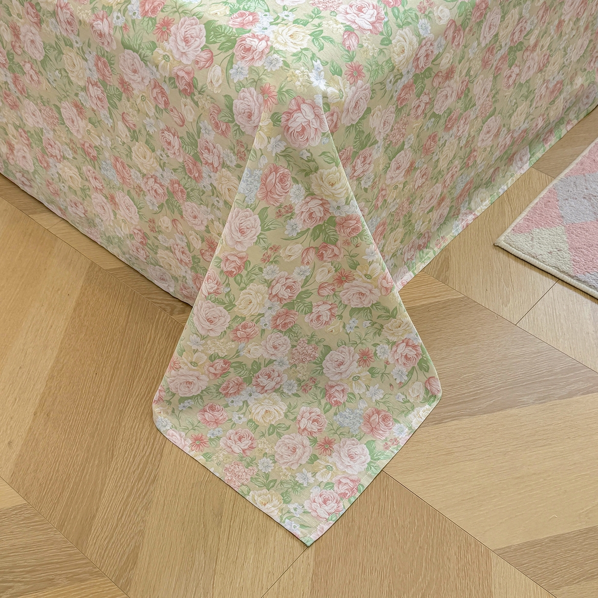 91家纺网 家纺一手货源 找家纺 壹贝家纺 2025新款小清新全棉纯棉印花系列-单床单 玫瑰的故事