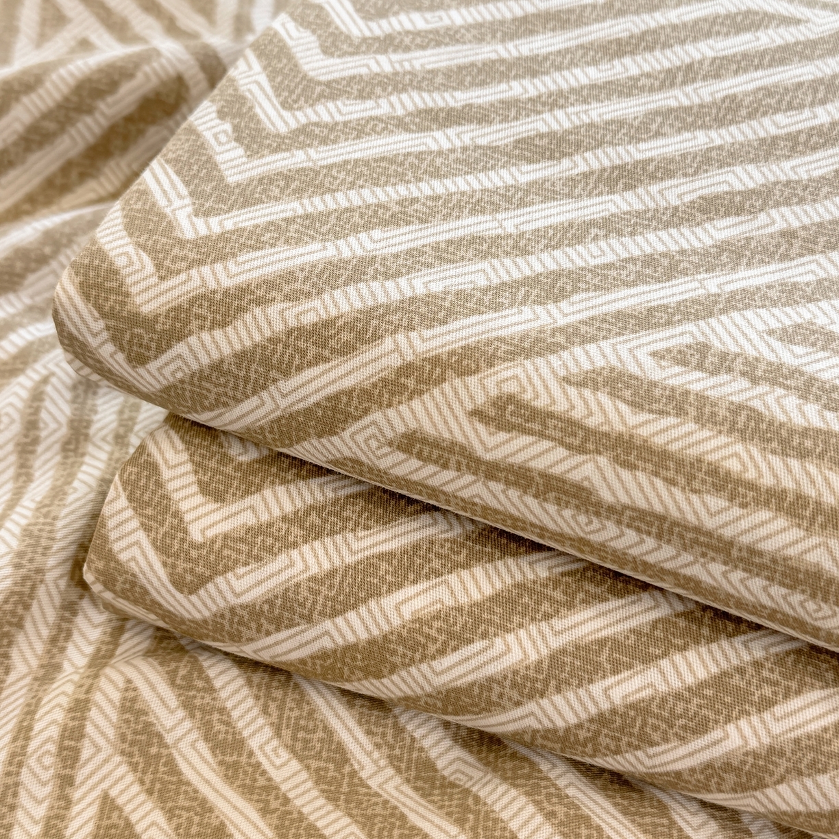 91家纺网 家纺一手货源 找家纺 壹贝家纺 2025新款小清新全棉纯棉印花系列-单床单(喷气工艺)(高品质)(花型持续更新)(接受各种预定尺寸) 卢卡斯