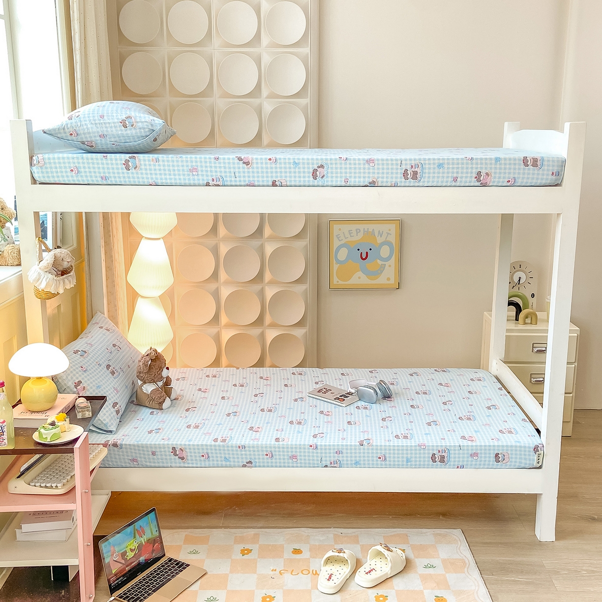 91家纺网 家纺一手货源 找家纺 眠势力 2025新款双层纱学生三件套宿舍上下铺套件ins奶油风云感四件套 淘气狗