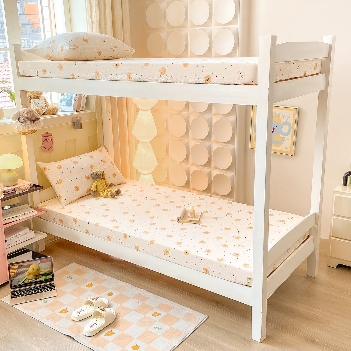 91家纺网 家纺一手货源 找家纺 （总）眠势力 2025新款双层纱学生三件套宿舍上下铺套件ins奶油风云感四件套