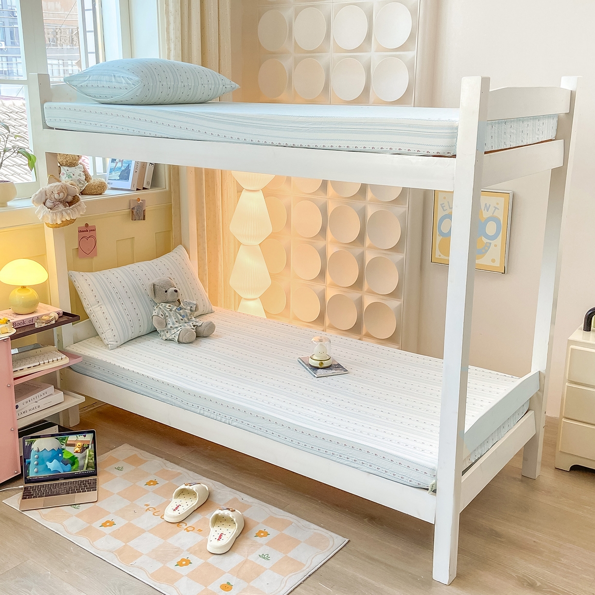 91家纺网 家纺一手货源 找家纺 眠势力 2025新款双层纱学生三件套宿舍上下铺套件ins奶油风云感四件套 一路生花