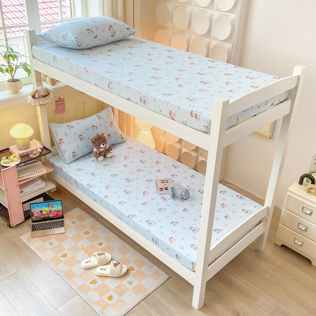 91家纺网 家纺一手货源 找家纺 眠势力 2025新款双层纱学生三件套宿舍上下铺套件ins奶油风云感四件套 淘气狗