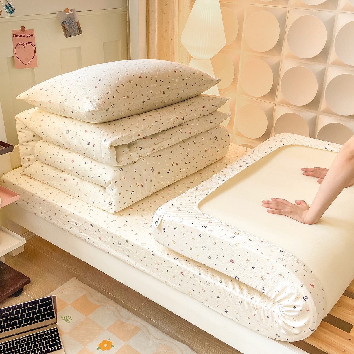 91家纺网 家纺一手货源 找家纺 眠势力 2025新款双层纱学生三件套宿舍上下铺套件ins奶油风云感四件套 小美好