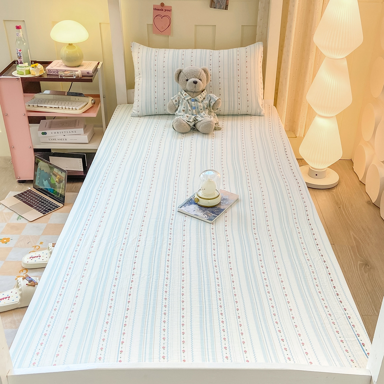 91家纺网 家纺一手货源 找家纺 眠势力 2025新款双层纱学生三件套宿舍上下铺套件ins奶油风云感四件套 一路生花