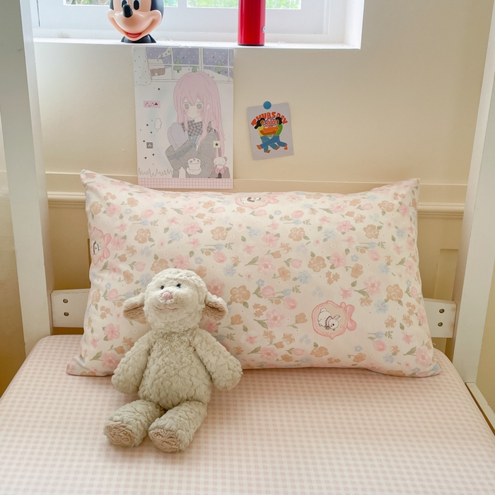 91家纺网 家纺一手货源 找家纺 吉象家纺 2025新款12868高支密全棉印花学生季三件套 奶萌兔