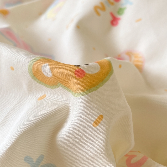 91家纺网 家纺一手货源 找家纺 吉象家纺 2025新款12868高支密全棉印花学生季三件套 彩色小萌宠