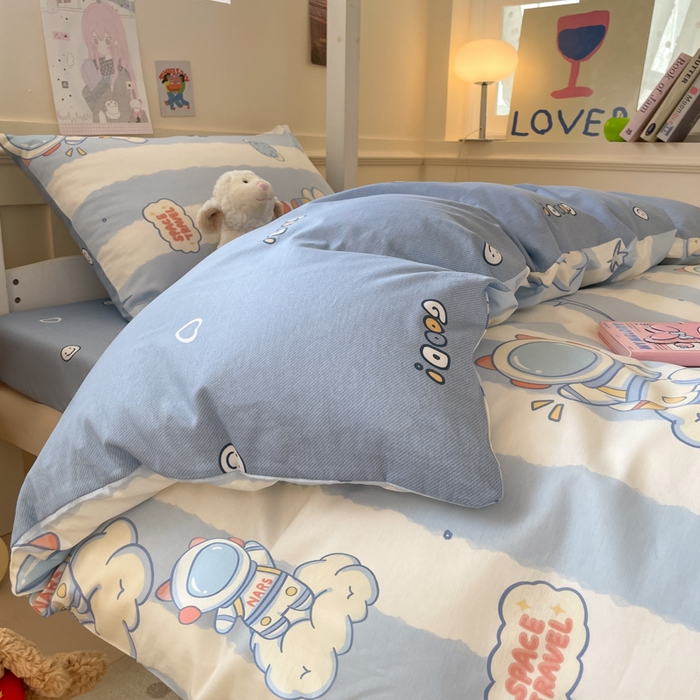 91家纺网 家纺一手货源 找家纺 吉象家纺 2025新款12868高支密全棉印花学生季三件套 遨游星际