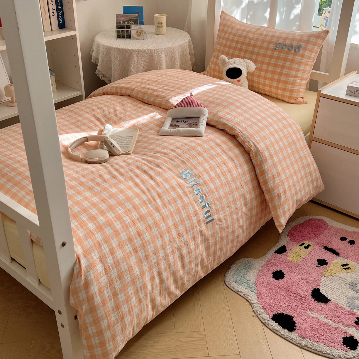 91家纺网 家纺一手货源 找家纺 丽涵家纺 2025新款色织水洗棉刺绣学生三件套 尚格-橘