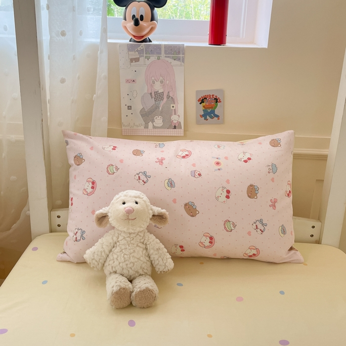 91家纺网 家纺一手货源 找家纺 吉象家纺 2025新款12868高支密全棉印花学生季三件套 爱心猫咪酱