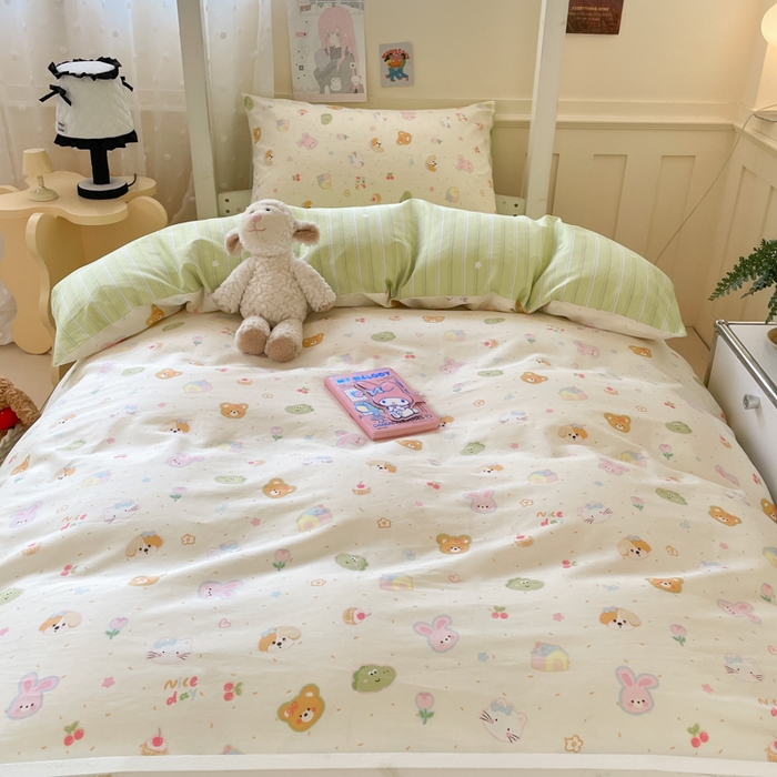 91家纺网 家纺一手货源 找家纺 吉象家纺 2025新款12868高支密全棉印花学生季三件套 彩色小萌宠