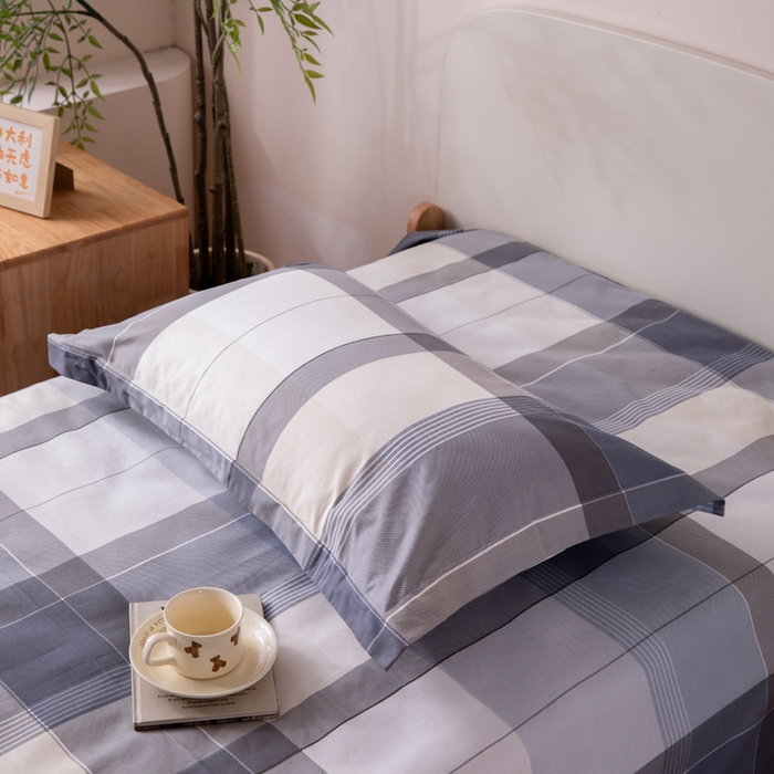 91家纺网 家纺一手货源 找家纺 凌云家纺 2025新款A类13372全棉小清新印花信封枕套 布莱格