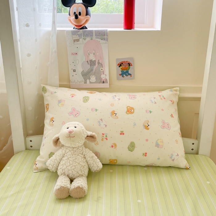 91家纺网 家纺一手货源 找家纺 吉象家纺 2025新款12868高支密全棉印花学生季三件套 彩色小萌宠