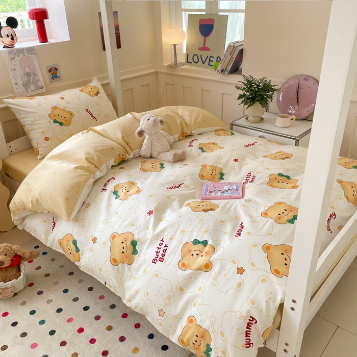 91家纺网 家纺一手货源 找家纺 吉象家纺 2025新款12868高支密全棉印花学生季三件套 瑞迪熊