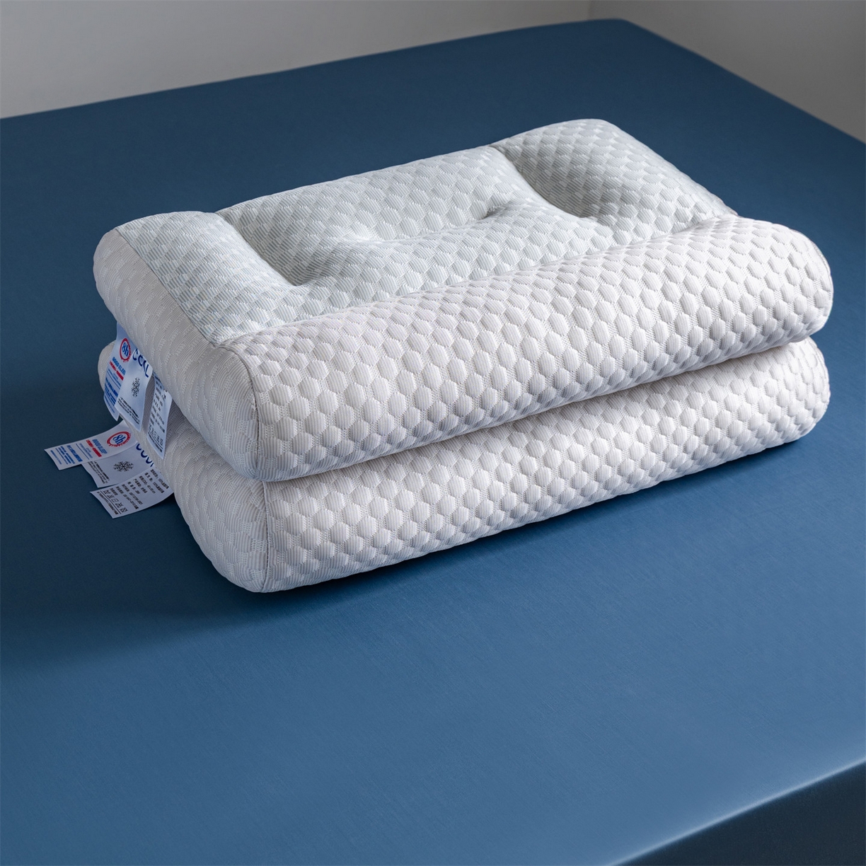 91家纺网 家纺一手货源 找家纺 （总）多品家纺 2025新款抗菌舒适冰豆豆枕芯冰丝凉感透气枕芯护颈椎助眠枕