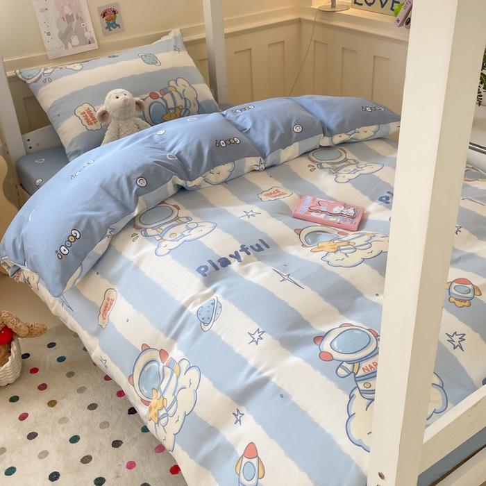 91家纺网 家纺一手货源 找家纺 吉象家纺 2025新款12868高支密全棉印花学生季三件套 遨游星际