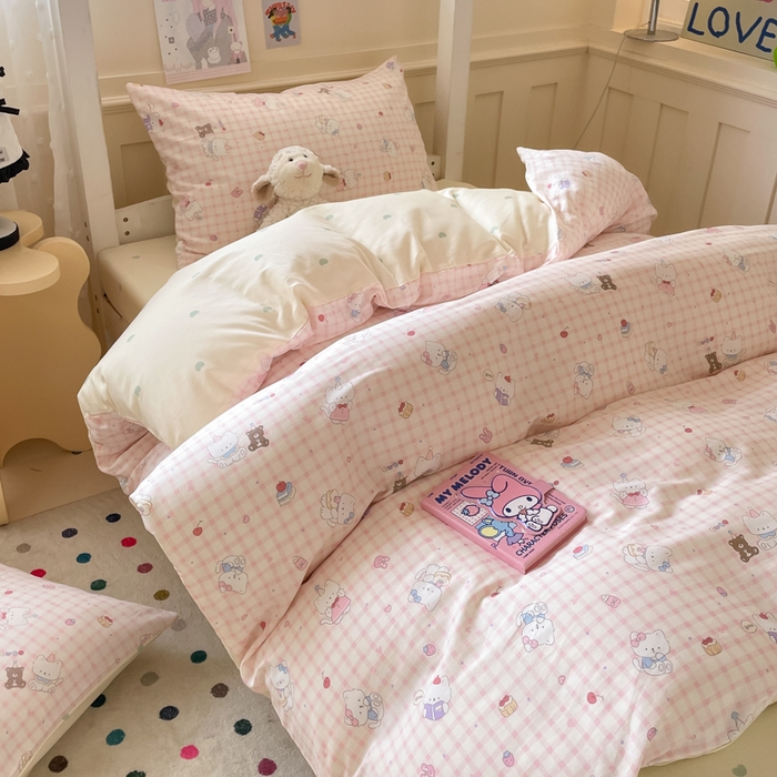 91家纺网 家纺一手货源 找家纺 吉象家纺 2025新款12868高支密全棉印花学生季三件套 甜美梦境