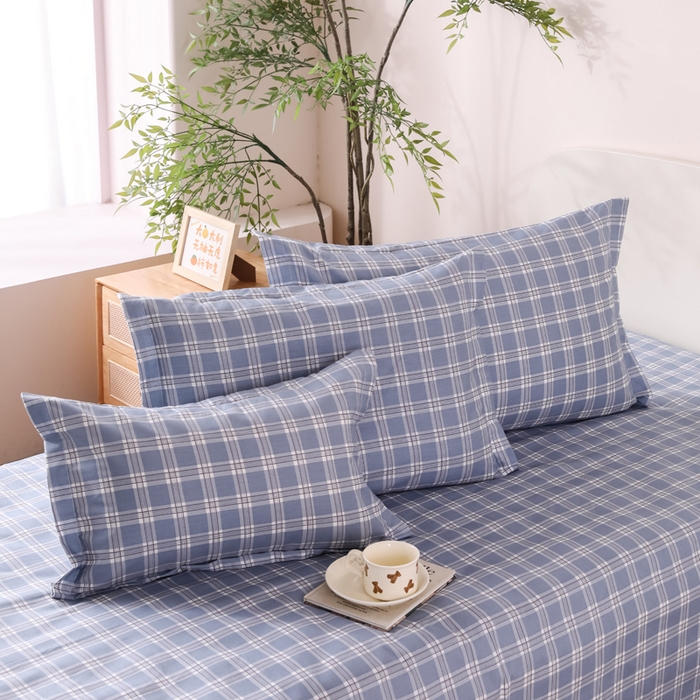 91家纺网 家纺一手货源 找家纺 凌云家纺 2025新款A类13372全棉小清新印花信封枕套 麦田蓝