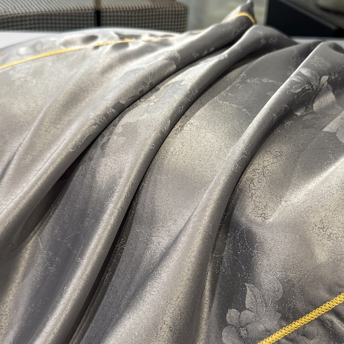 91家纺网 家纺一手货源 找家纺 世爵 2025新款水洗天丝提花锦缎四件套 莫斯灰