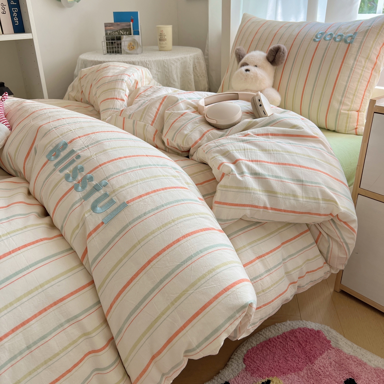 91家纺网 家纺一手货源 找家纺 丽涵家纺 2025新款色织水洗棉刺绣学生三件套 韵律-绿