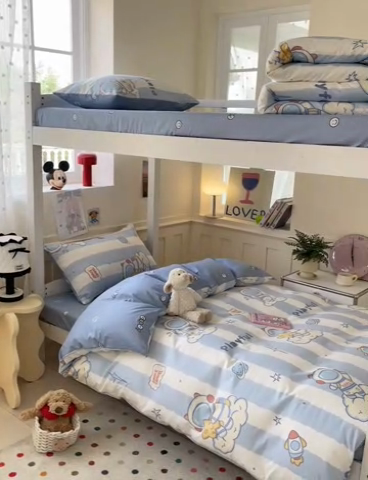 91家纺网 家纺一手货源 找家纺 吉象家纺 2025新款12868高支密全棉印花学生季三件套 遨游星际