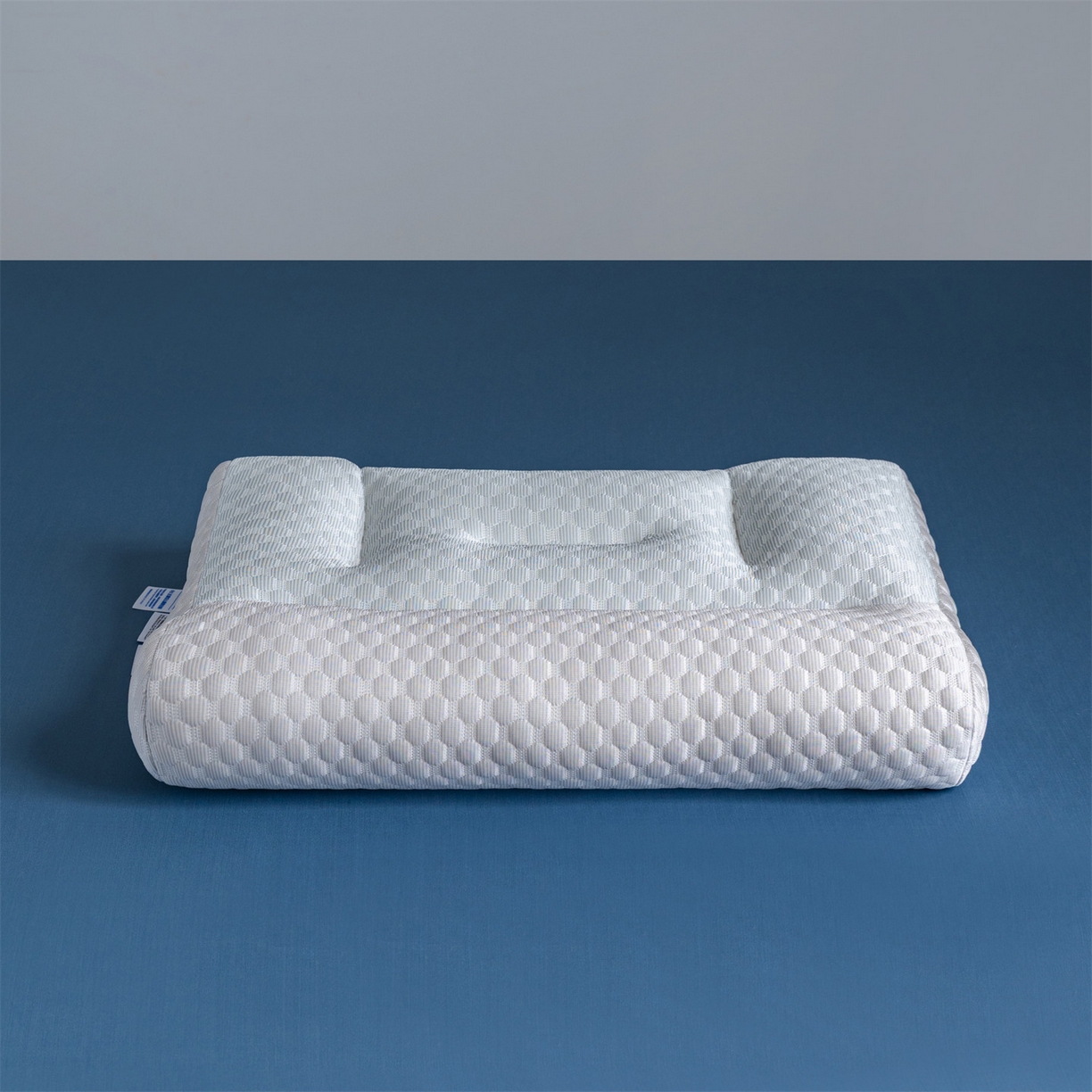 91家纺网 家纺一手货源 找家纺 （总）多品家纺 2025新款抗菌舒适冰豆豆枕芯冰丝凉感透气枕芯护颈椎助眠枕