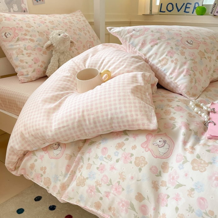 91家纺网 家纺一手货源 找家纺 吉象家纺 2025新款12868高支密全棉印花学生季三件套 奶萌兔