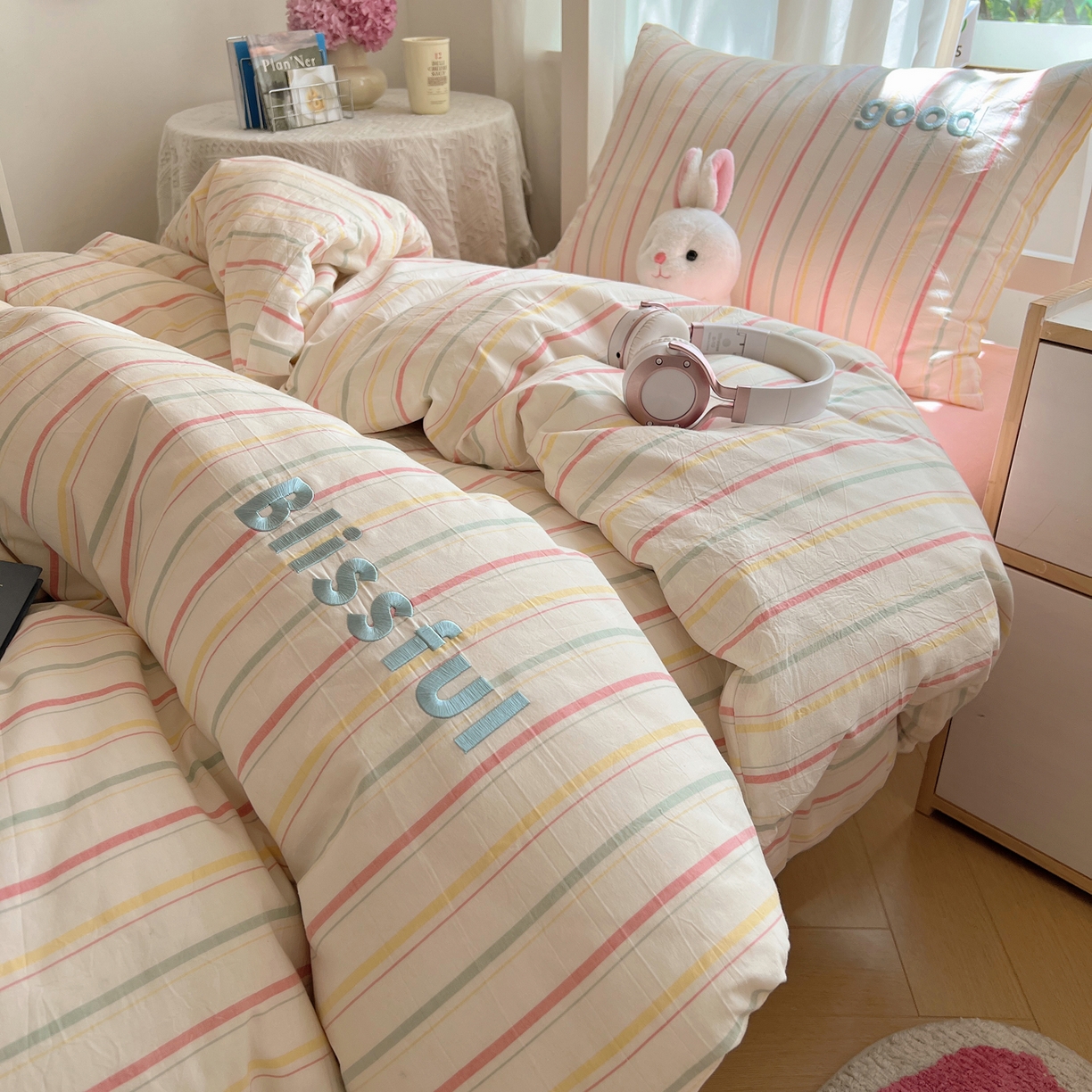 91家纺网 家纺一手货源 找家纺 （总）丽涵家纺 2025新款色织水洗棉刺绣学生三件套