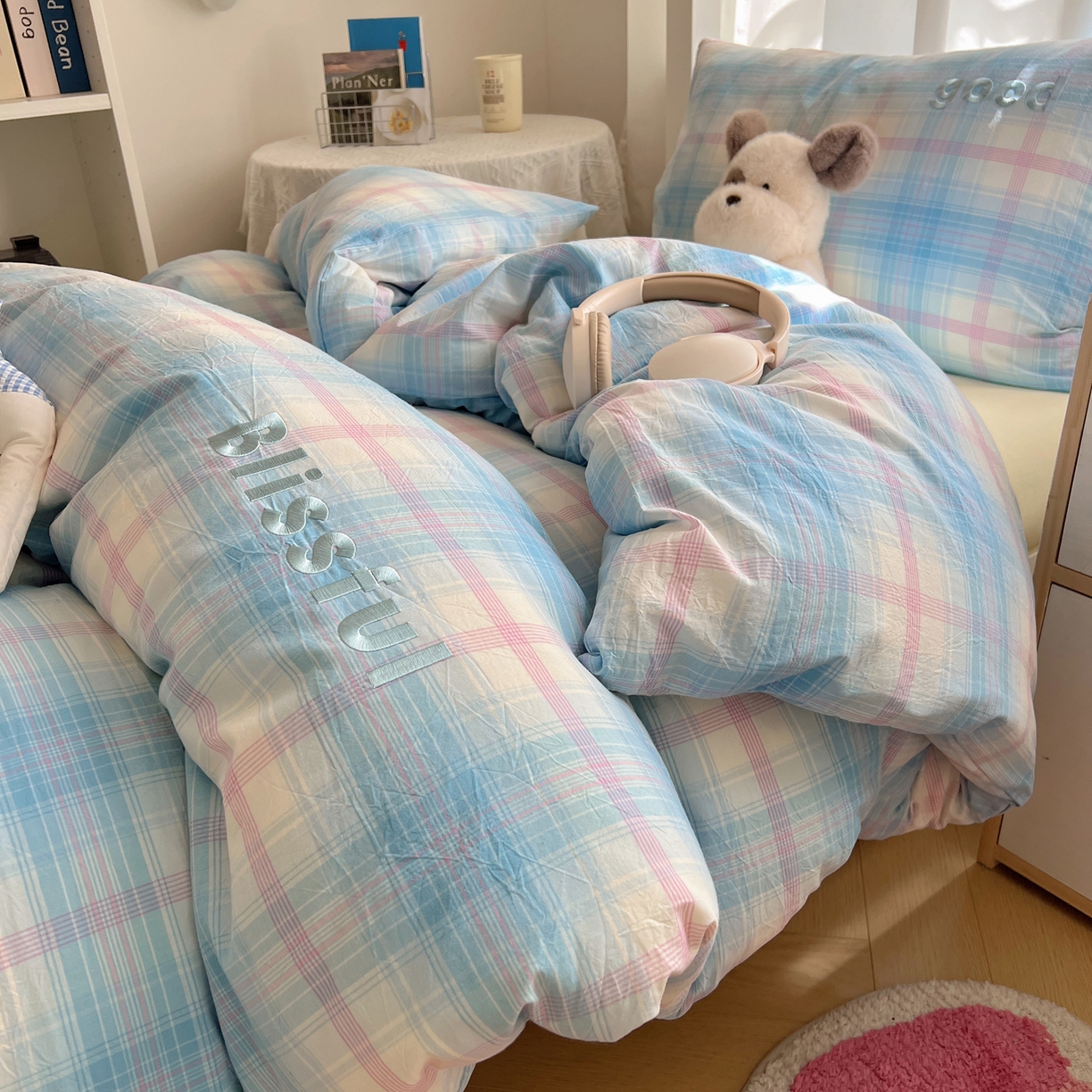 91家纺网 家纺一手货源 找家纺 丽涵家纺 2025新款色织水洗棉刺绣学生三件套 梦想-兰