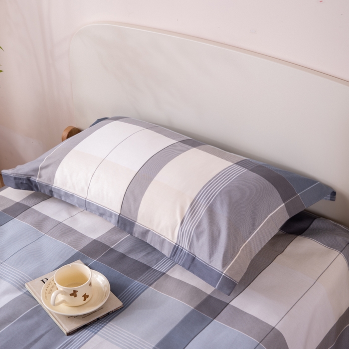 91家纺网 家纺一手货源 找家纺 凌云家纺 2025新款A类13372全棉小清新印花信封枕套 布莱格