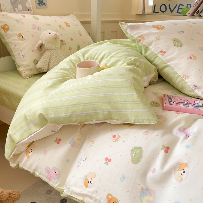 91家纺网 家纺一手货源 找家纺 吉象家纺 2025新款12868高支密全棉印花学生季三件套 彩色小萌宠