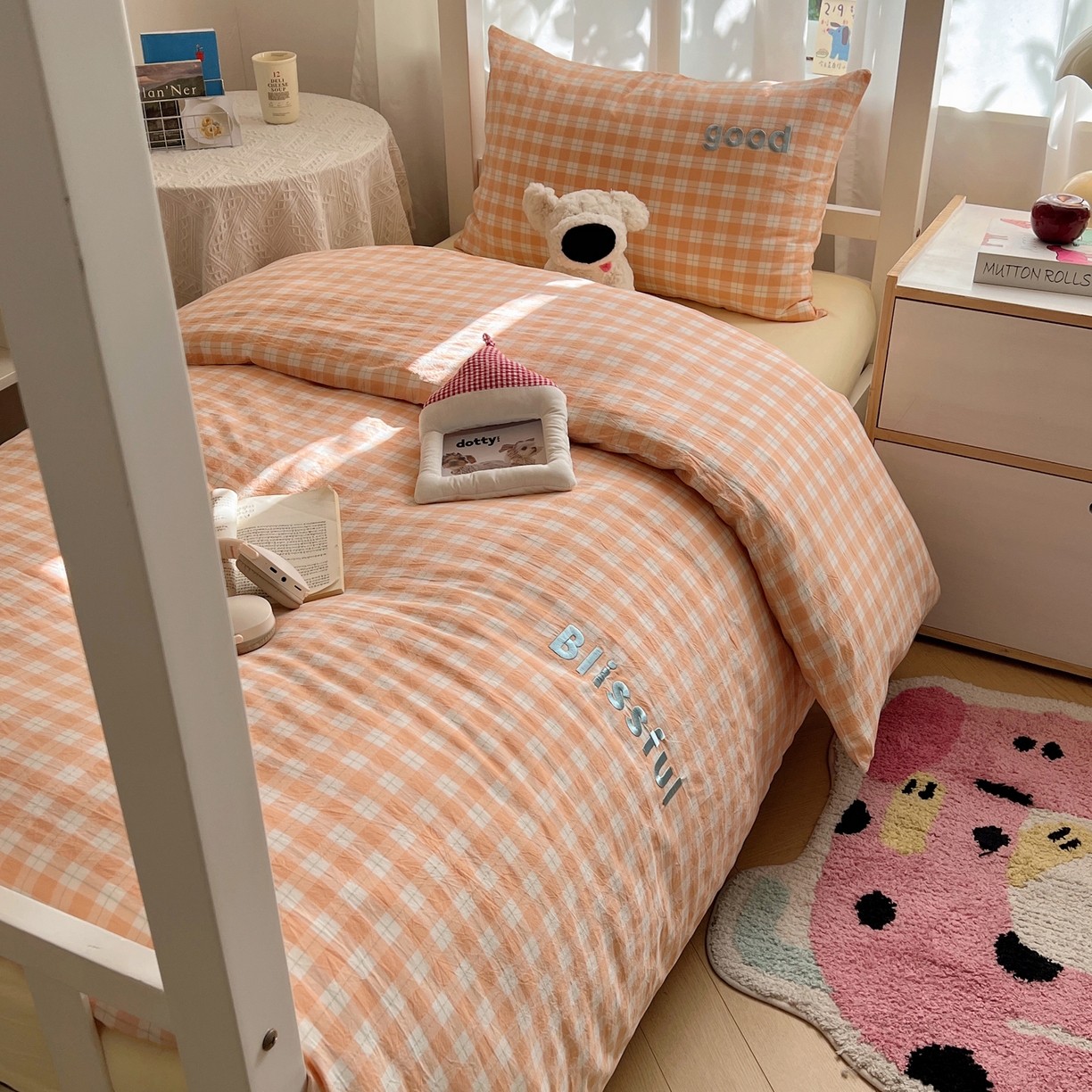 91家纺网 家纺一手货源 找家纺 丽涵家纺 2025新款色织水洗棉刺绣学生三件套 尚格-橘