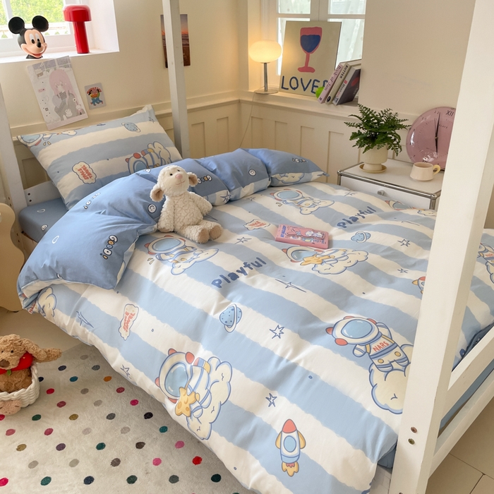 91家纺网 家纺一手货源 找家纺 吉象家纺 2025新款12868高支密全棉印花学生季三件套 遨游星际