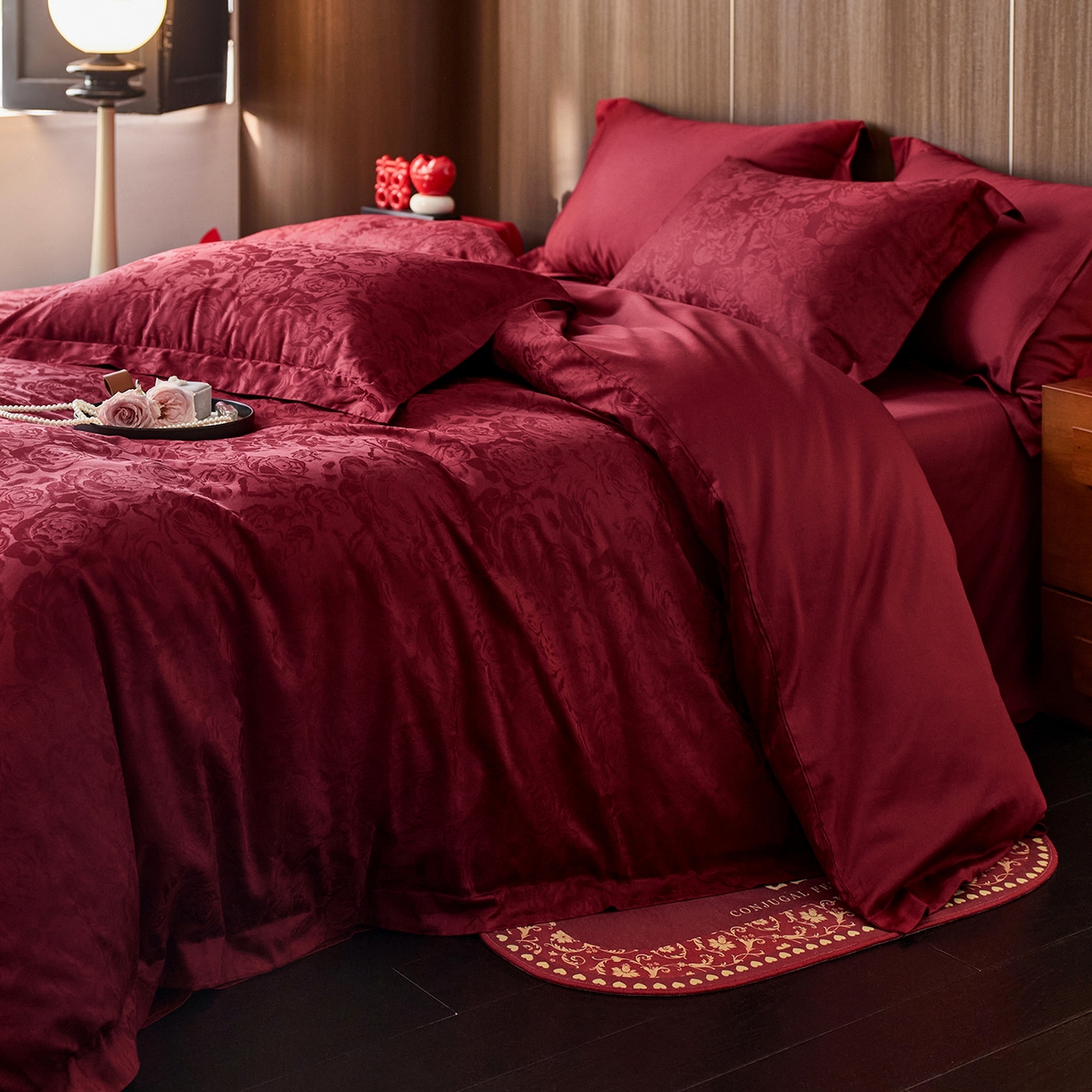 91家纺网 家纺一手货源 找家纺 轩和家居 2025新款50S长绒棉贡缎提花婚庆四件套（优惠劵之后不低于298） 吾家有喜