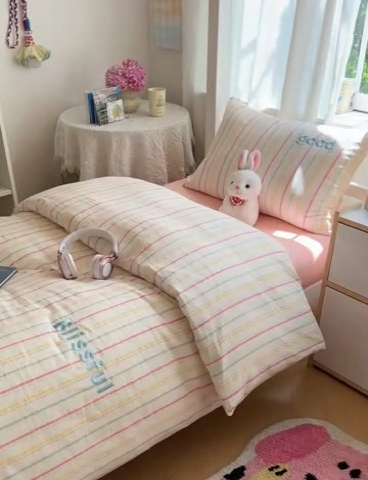 91家纺网 家纺一手货源 找家纺 （总）丽涵家纺 2025新款色织水洗棉刺绣学生三件套