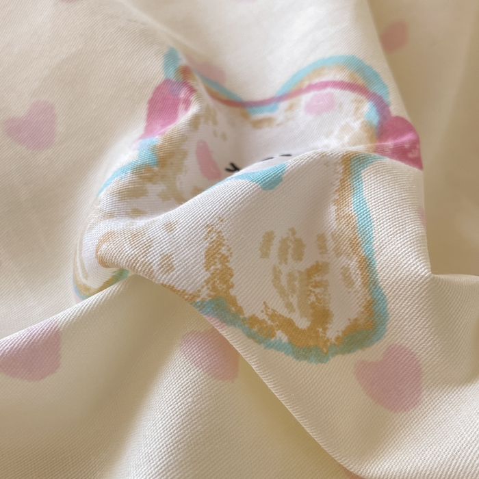 91家纺网 家纺一手货源 找家纺 吉象家纺 2025新款12868高支密全棉印花学生季三件套 奶油甜心熊