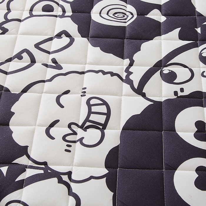 91家纺网 家纺一手货源 找家纺 暖季家纺 2025新款磨毛印花亲肤学生床垫 煤球精灵