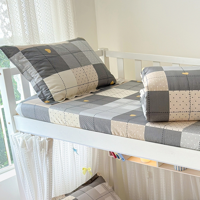 91家纺网 家纺一手货源 找家纺 拾物记 2025新款A类棉学生床笠第二批 积木电台-咖