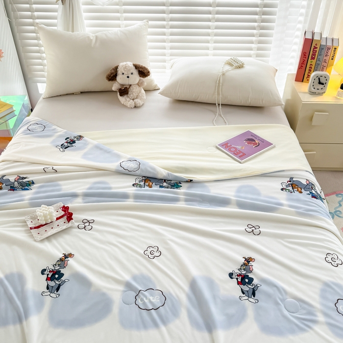 91家纺网 家纺一手货源 找家纺 彩象树家纺 2025新款猫和老鼠系列凉感夏被被子被芯 荟梦剧场