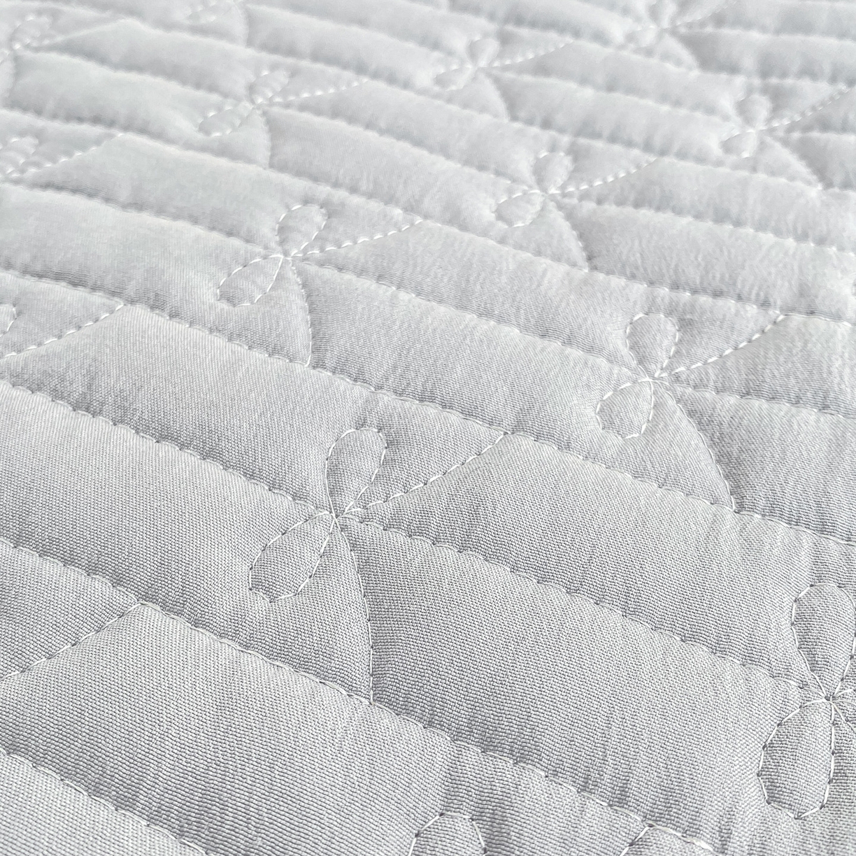 91家纺网 家纺一手货源 找家纺 眠势力 2025新款韩版花边夹棉床笠单件公主风四季款床垫保护套床罩 纯色系-冰山灰