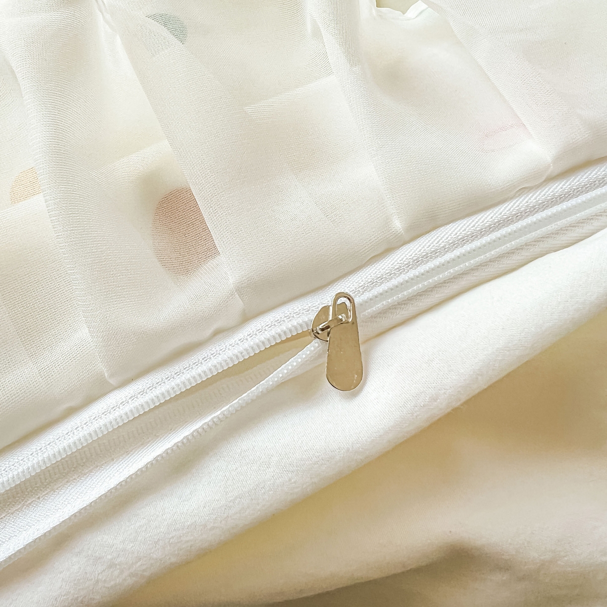 91家纺网 家纺一手货源 找家纺 眠势力 2025新款韩版花边夹棉床笠单件公主风四季款床垫保护套床罩 彩色波点