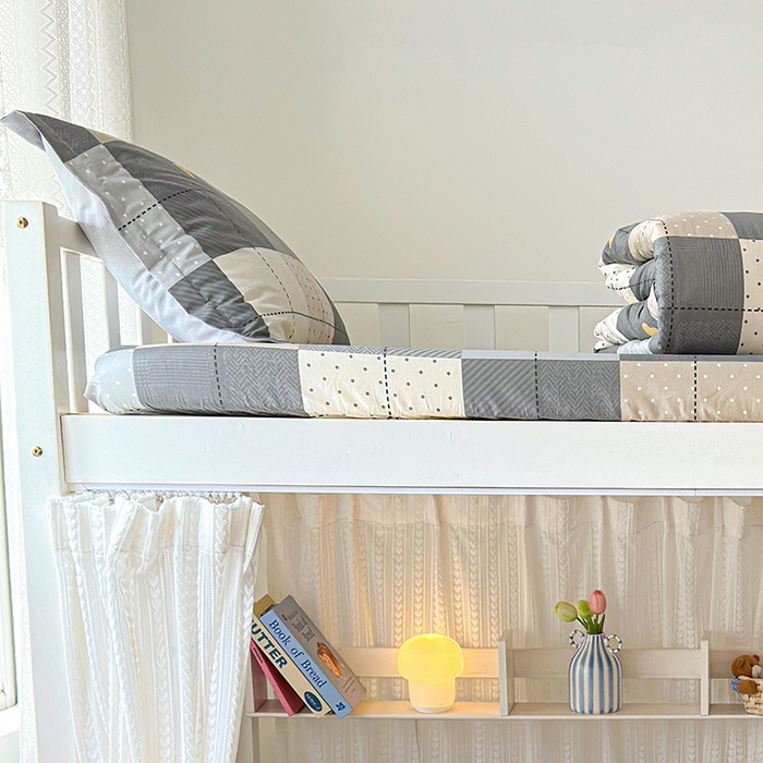 91家纺网 家纺一手货源 找家纺 拾物记 2025新款A类棉学生床笠第二批 积木电台-咖