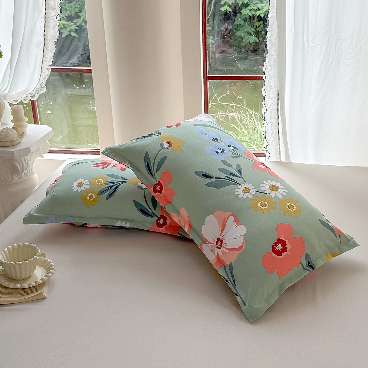 91家纺网 家纺一手货源 找家纺 亿佳人 芦荟棉枕套磨毛化纤枕套48*74cm 花儿朵朵