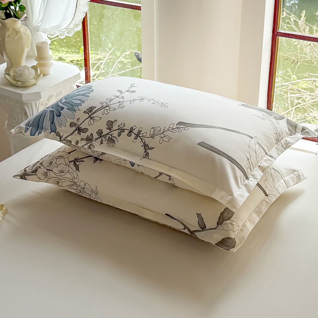 91家纺网 家纺一手货源 找家纺 梵巢 家纺芦荟棉枕套磨毛化纤枕套48*74cm 似水流年