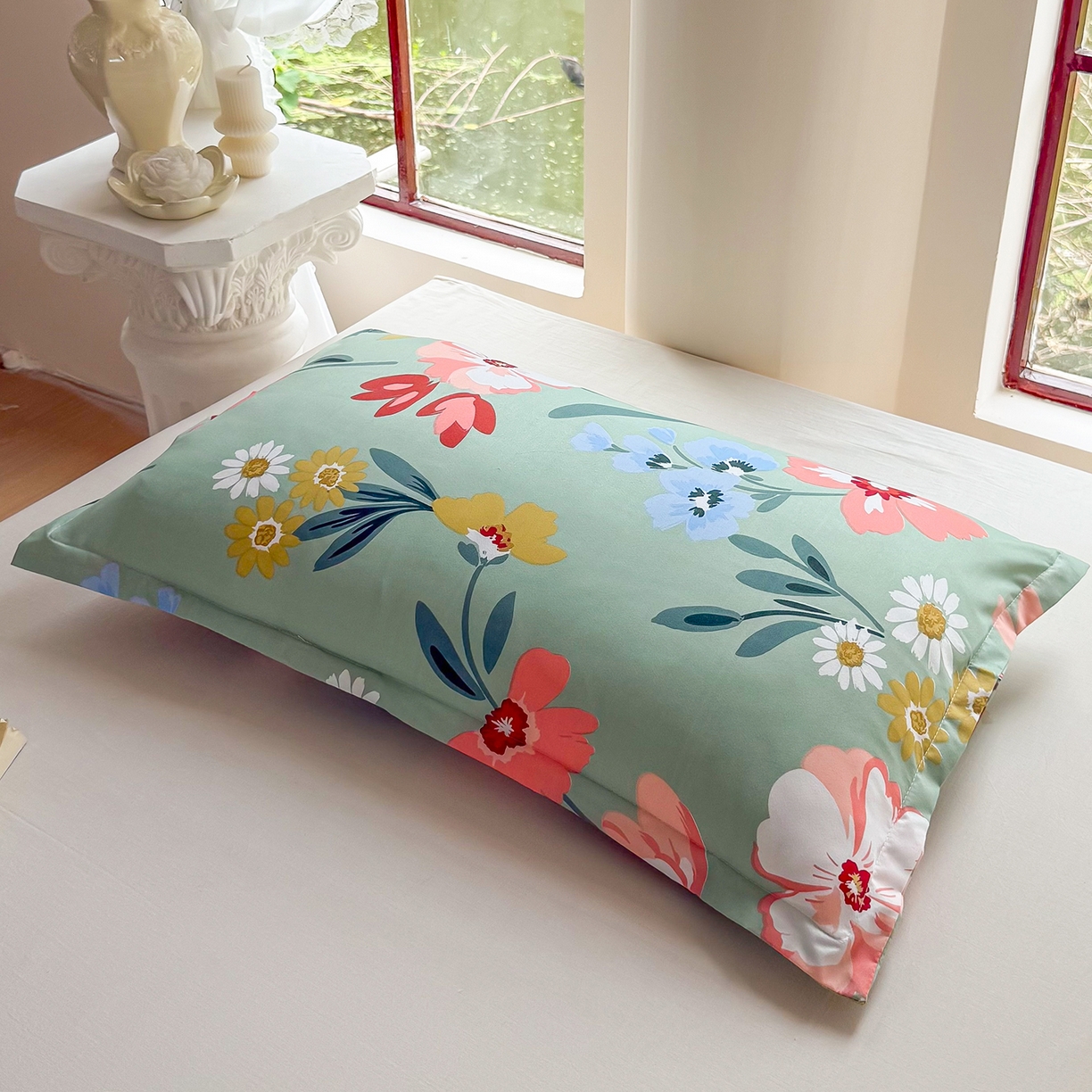 91家纺网 家纺一手货源 找家纺 梵巢 家纺芦荟棉枕套磨毛化纤枕套48*74cm 花儿朵朵