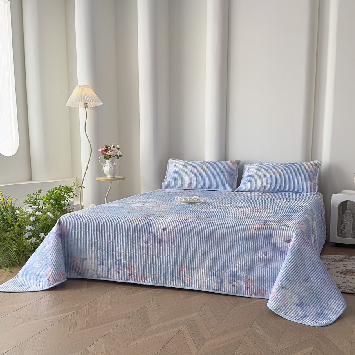 91家纺网 家纺一手货源 找家纺 橘夏家纺 2025新款莱赛尔天丝轻奢风多功能床盖三件套软凉席盖毯  朝花夕拾