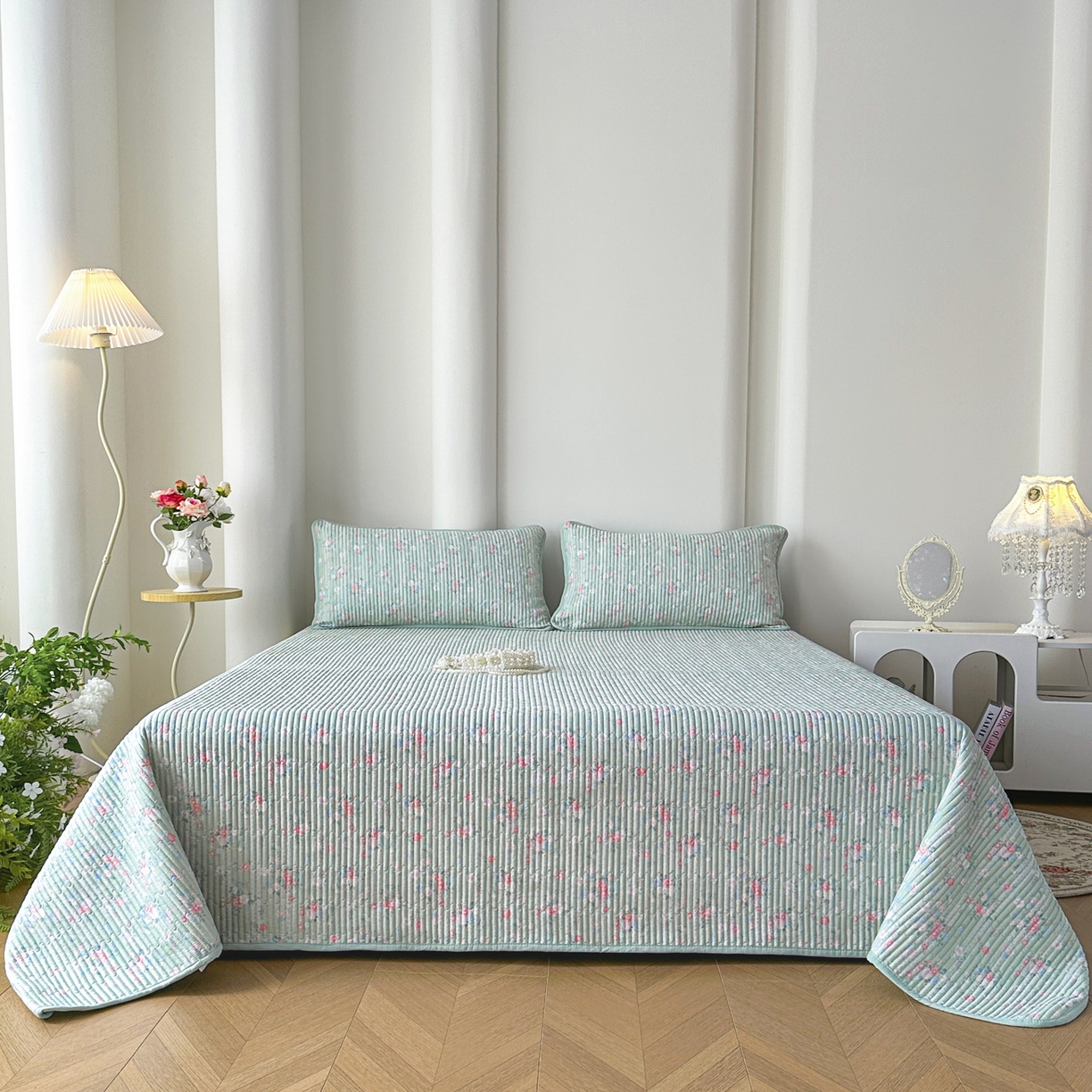 91家纺网 家纺一手货源 找家纺 橘夏家纺 2025新款莱赛尔天丝轻奢风多功能床盖三件套软凉席盖毯  梦幻-绿