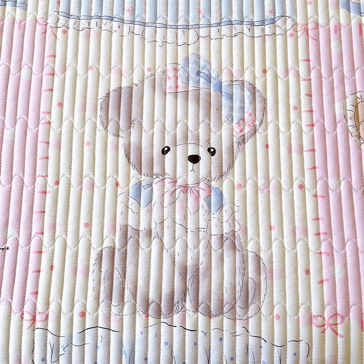 91家纺网 家纺一手货源 找家纺 （总）金鑫汇家纺2025新款A类全棉绗缝夹棉印花床盖