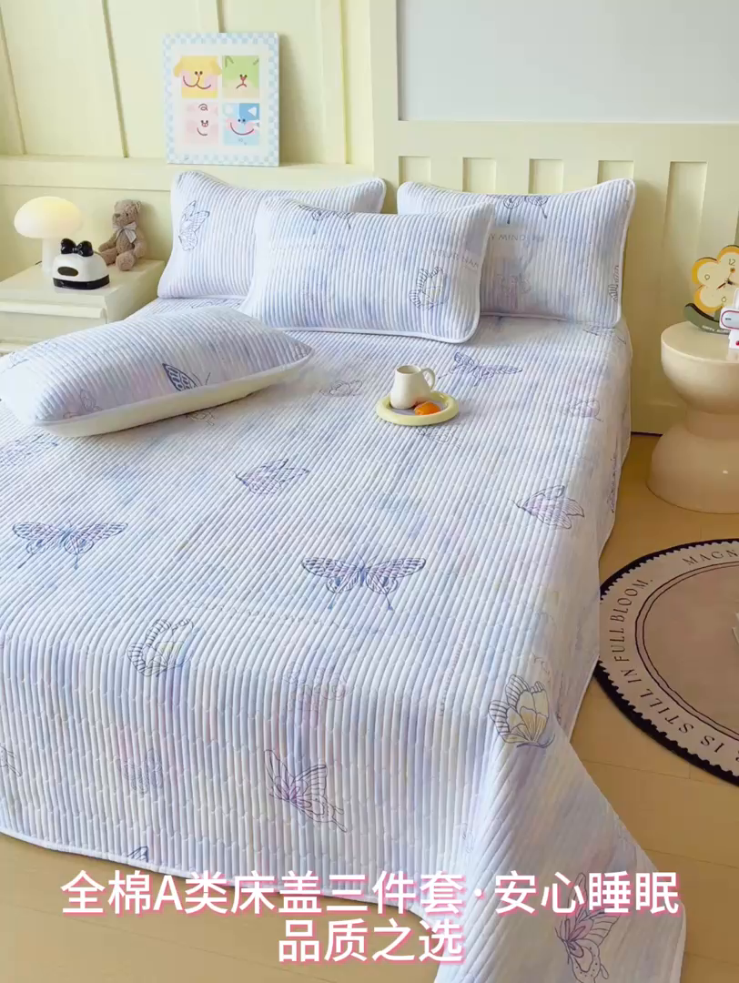 91家纺网 家纺一手货源 找家纺 金鑫汇家纺2025新款A类全棉绗缝夹棉印花床盖 梦蝶